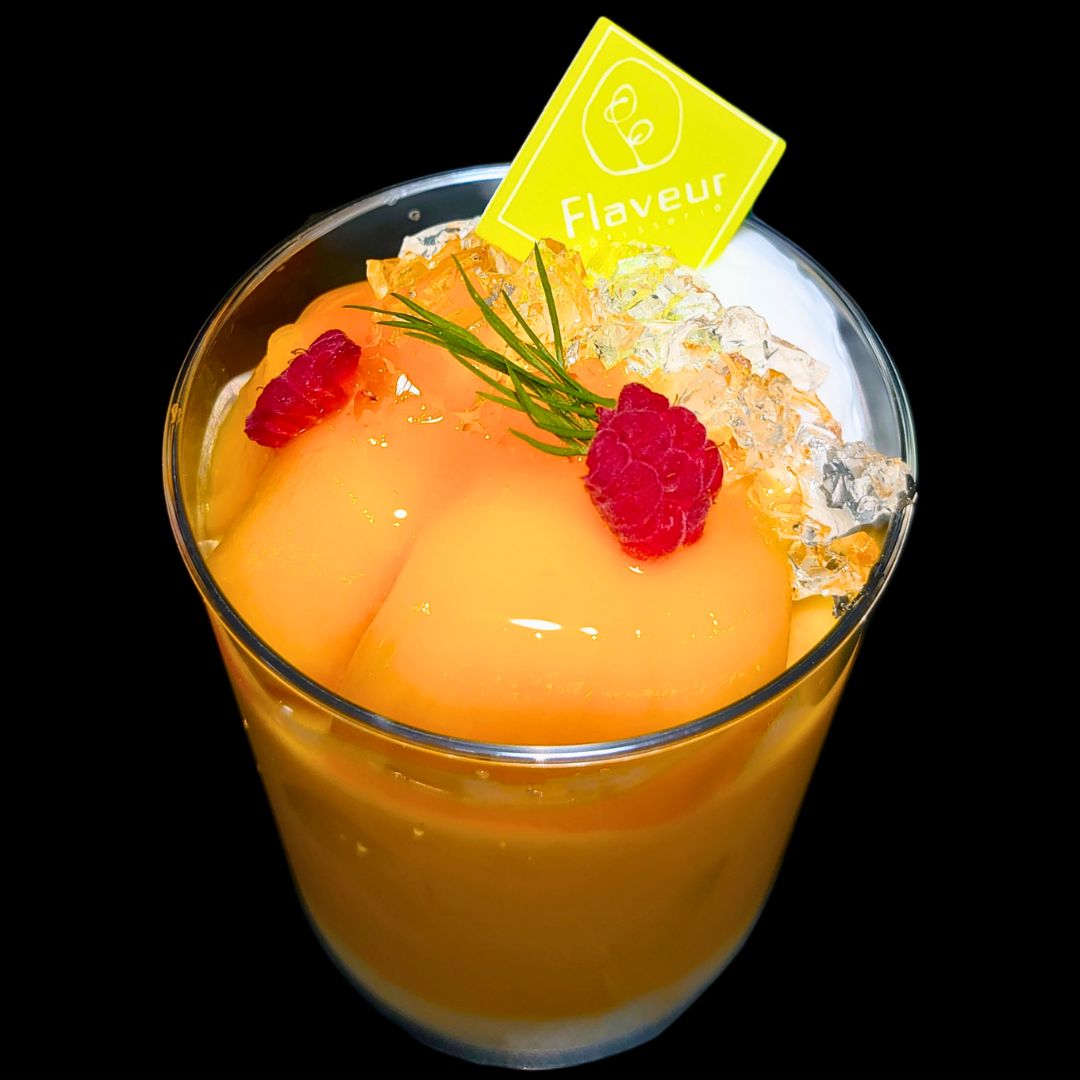 前橋のパティスリーフラヴールのマンゴープリン｜濃厚マンゴーのなめらかプリン