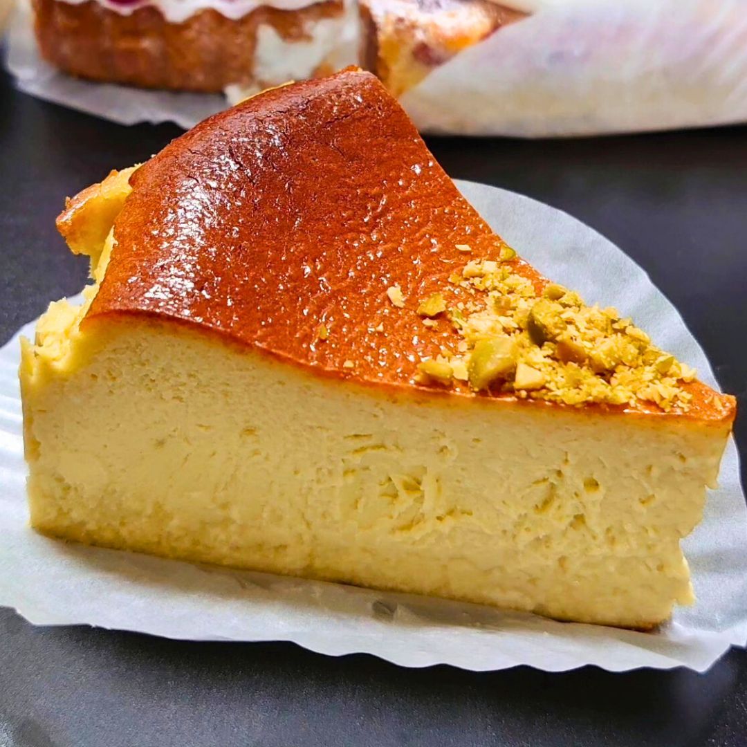 前橋のパティスリーフラヴールのピスタチオのラヴィーニャ｜コク深いピスタチオが楽しめるケーキ