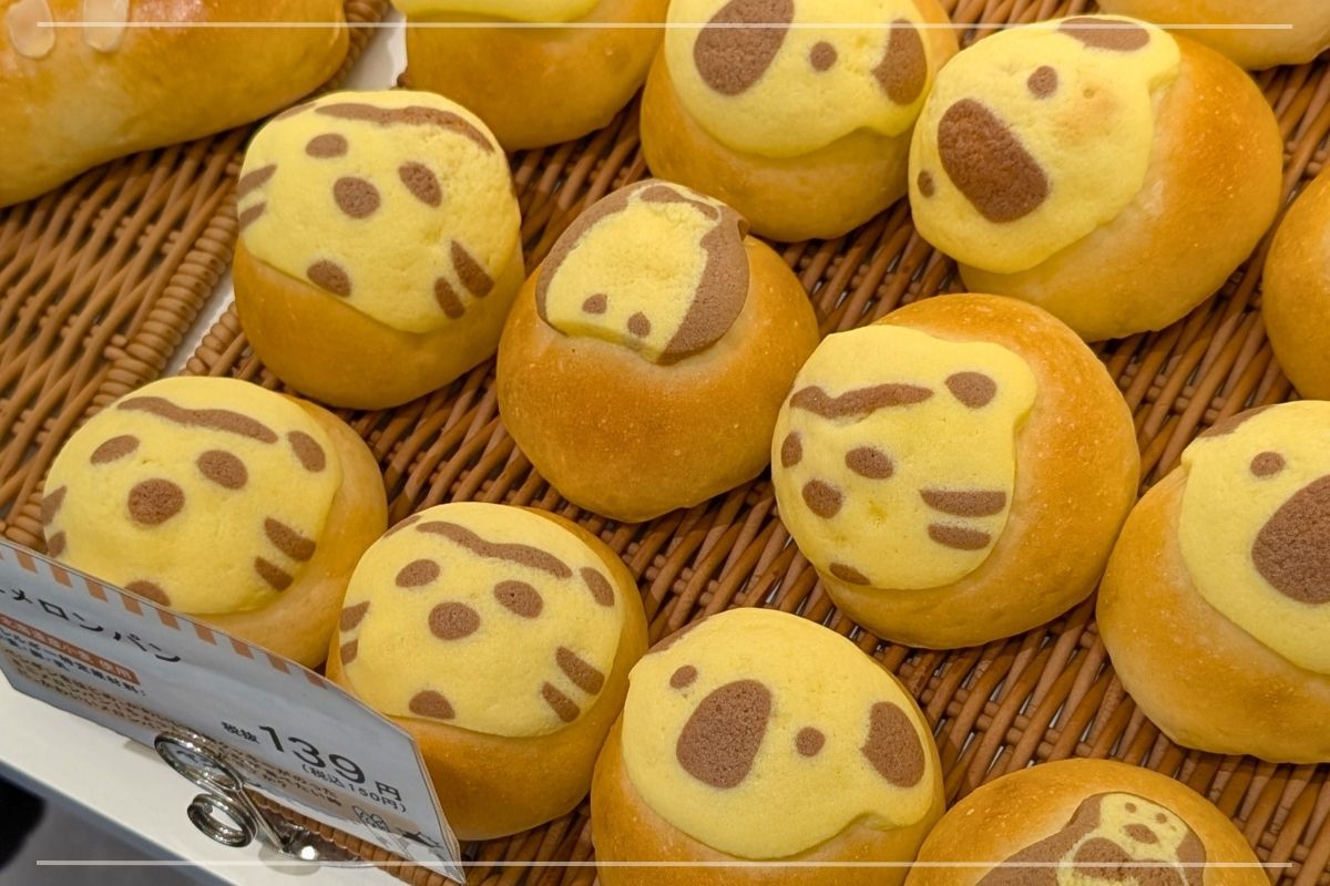 ペンギンベーカリー前橋吉岡店のキャラパンの陳列