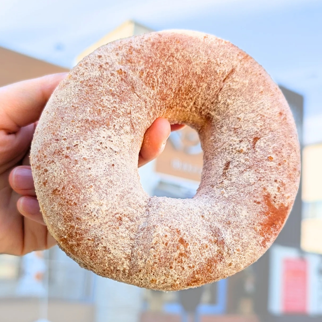 ペンギンベーカリー前橋吉岡店のもちべえ（きなこ味）